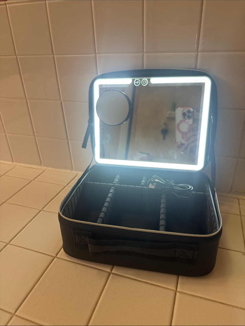 Portable Lighted Makeup Mirror Case - Black